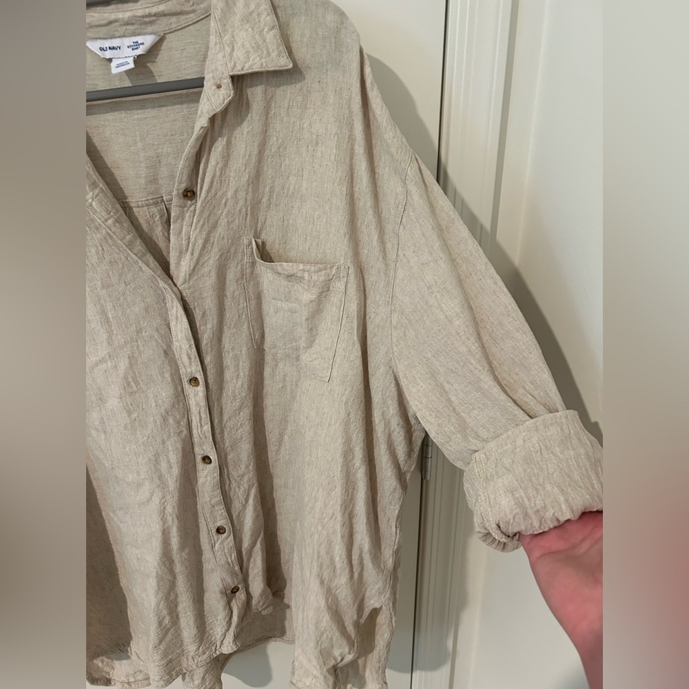 Old Navy Beige Button-Down Linen Shirt - Picture 5 of 6